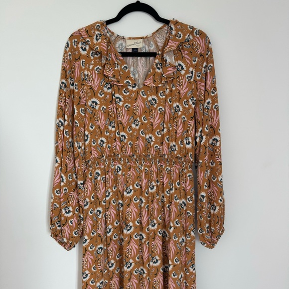 Universal Thread Balloon Long Sleeve Ruffle Collar Dress in Yellow Floral - Picture 3 of 14